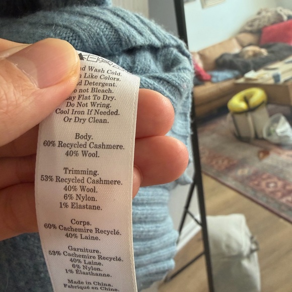 Everlane Blue Turtleneck Sweater Recashmere Stroopwafel Size Small - Picture 5 of 5